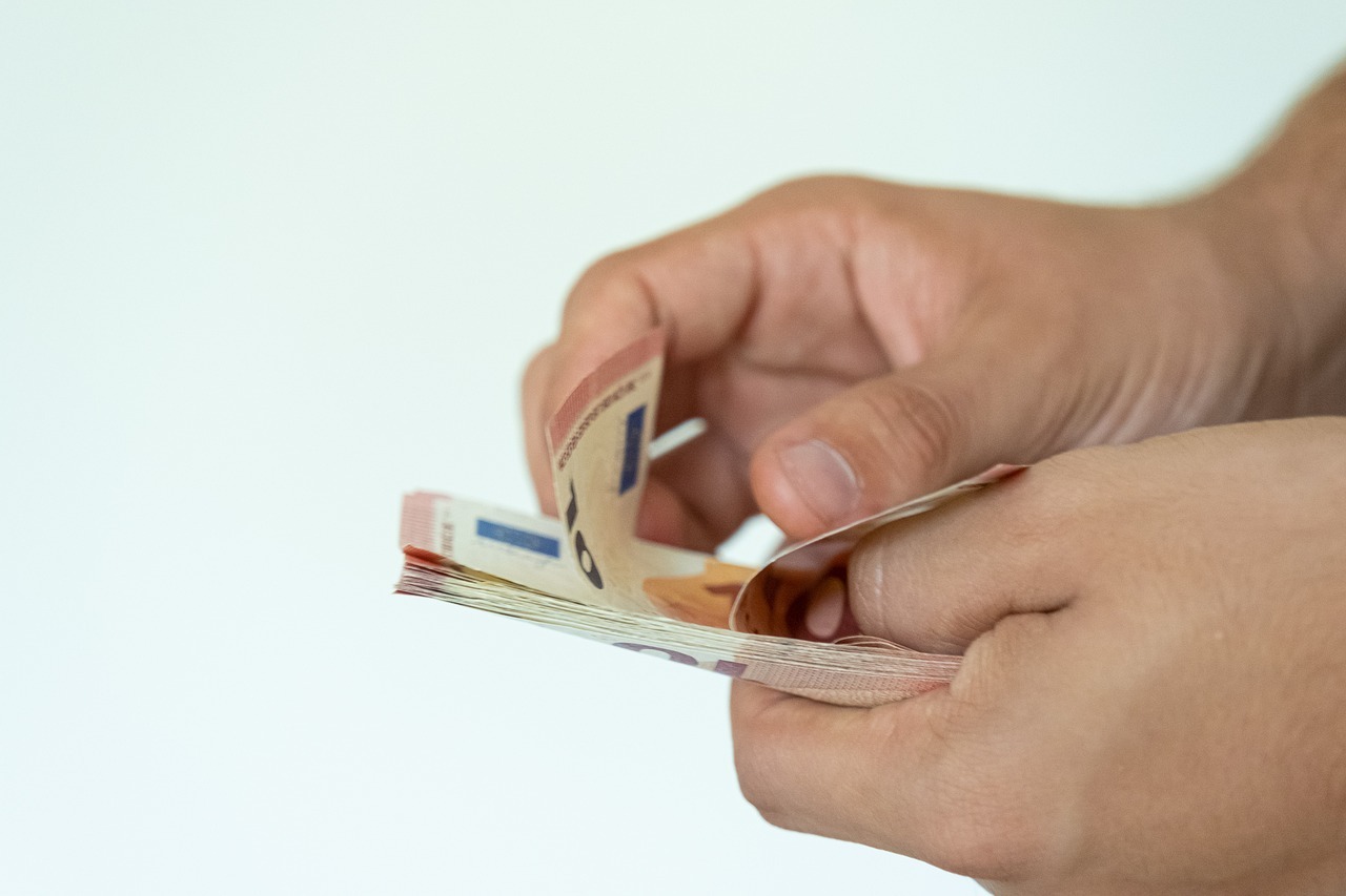 Définition et fonctionnement du paiement au comptant